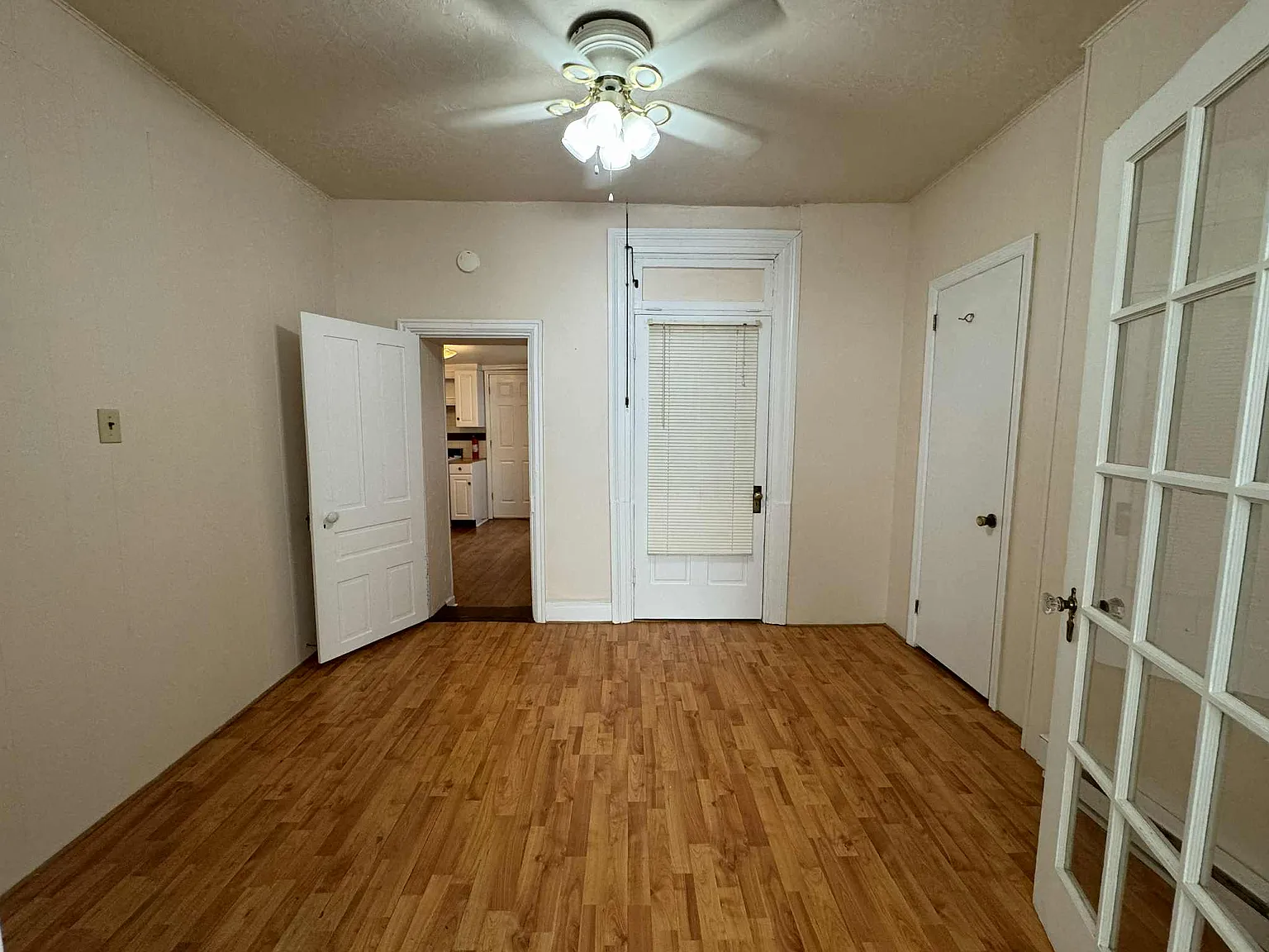 1 bed, $965 — Photo 4