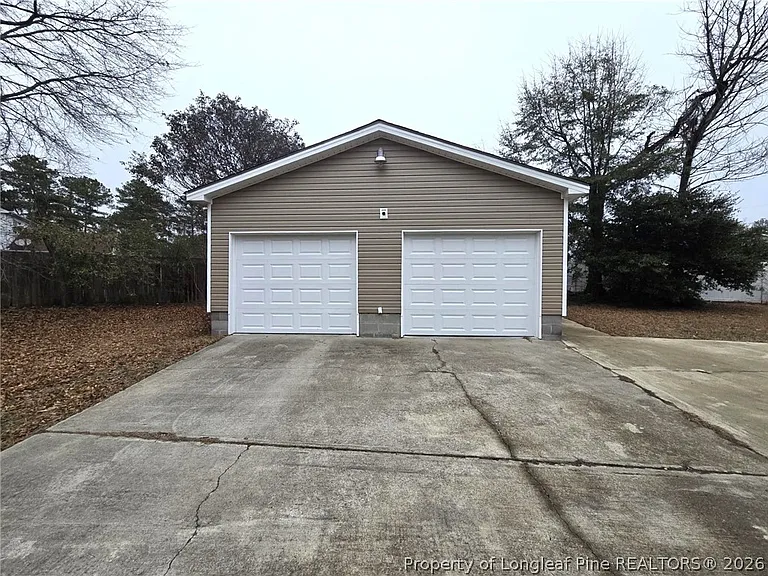 5600 Woodlake Ct — Photo 16
