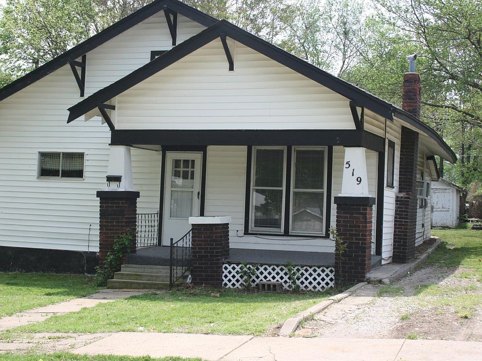 1st image of 519 E 12th St