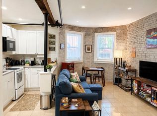 147 Winthrop Rd APT 2, Brookline, MA 02445