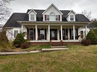 8380 Tazewell Hwy, Sneedville, TN 37869