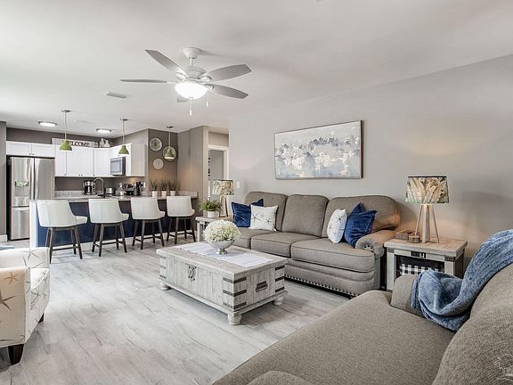 2nd image of 112 Waycross Ave