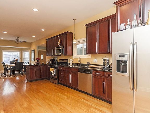 4th image of 3640 N Osceola Ave