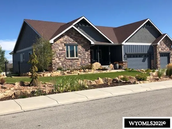 6122 Rosado Dr, Casper, WY 82609