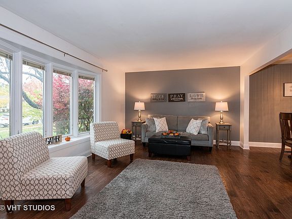 2nd image of 1511 Huntleigh Dr