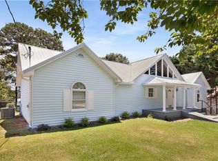 5233 Indian Cir, Gainesville, GA 30506