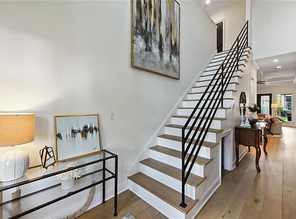 5th image of 3009 Beaulieu St