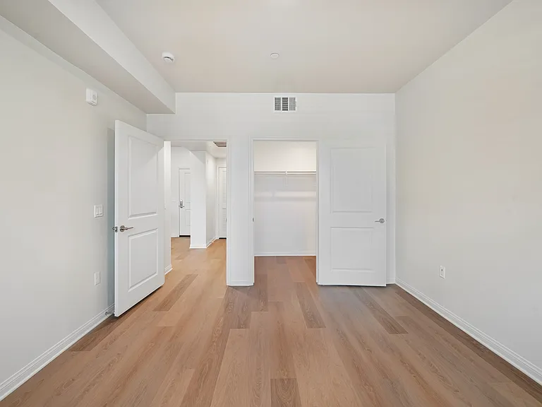 Gallery Park Apartments — Photo 19