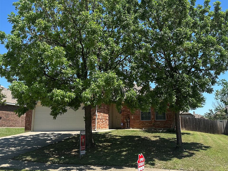1st image of 3704 Northpointe Dr