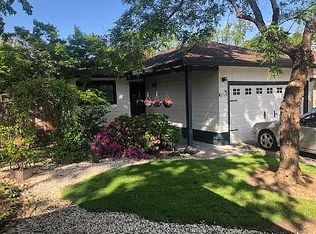 1714 Burgundy Pl, Santa Rosa, CA 95403