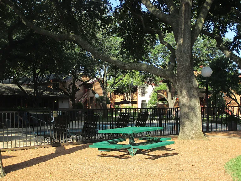 Sun Colony — Photo 10