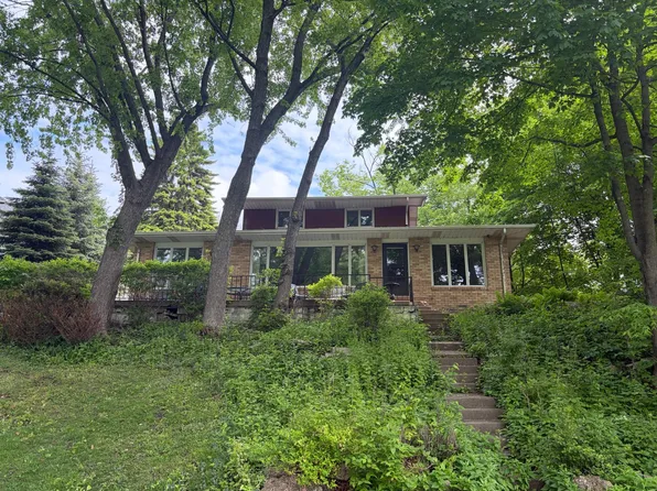 4435 N Shore Dr, Mound, MN 55364