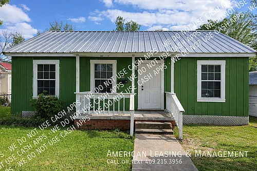 310 Cousart St Photo 1