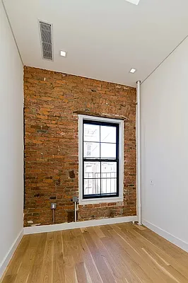 Rented by REAL New York | media 11