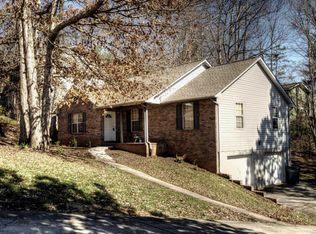 712 Kimbee Rd, Knoxville, TN 37923