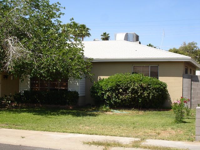 solid blockhome in central Phoenix