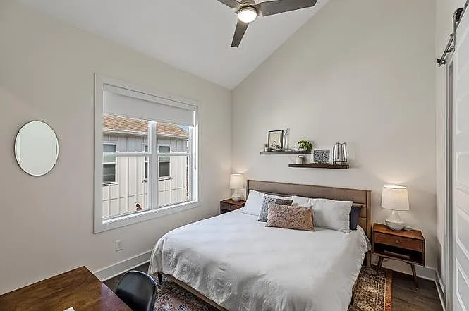 700 James Ave #32 — Photo 16