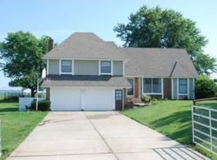 3705 W 213th Ter, Bucyrus, KS 66013