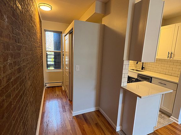 5th image of 117 Magnolia Ave APT 1LF