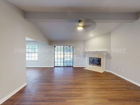 3rd image of 1012 Dorwinion Dr