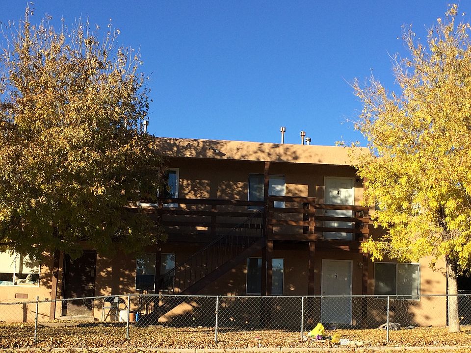 1st image of 3200 Lafayette Dr NE APT 2