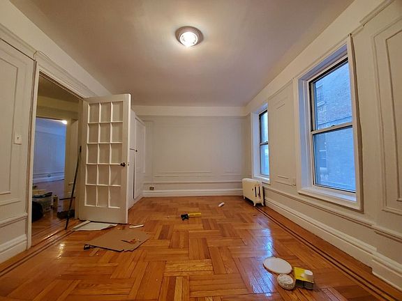 5th image of 520 W 218th St APT 2H