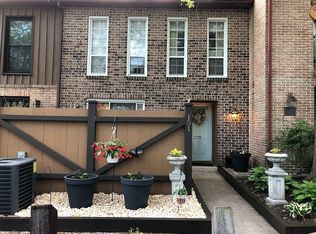 151 Merion Ln, Reading, PA 19607