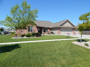 3103 Dover Dr, Norfolk, NE 68701