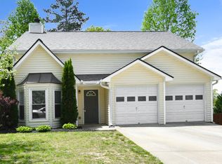 824 Overlook Trl, Canton, GA 30115