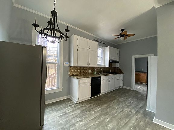 4th image of 522 S 7th St