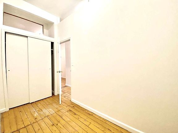 4th image of 213 E 5th St #6A