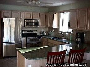 3rd image of 578 Lakeview Dr