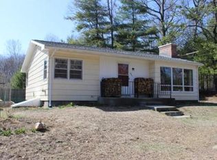 685 Ryan Rd, Northampton, MA 01062