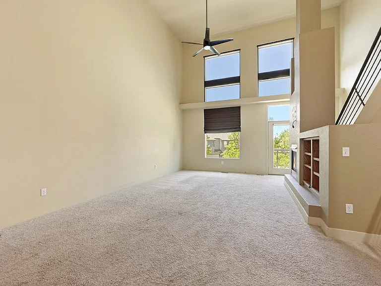2388 S Wheeling Cir — Photo 8