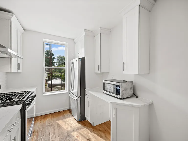 1222 Nostrand Ave #3 — Photo 7
