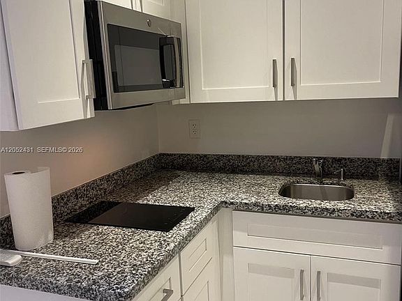 3rd image of 3340 SW 139th Ave #1
