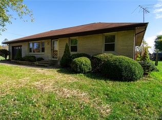 120 Lakeview Dr, Salem, IN 47167
