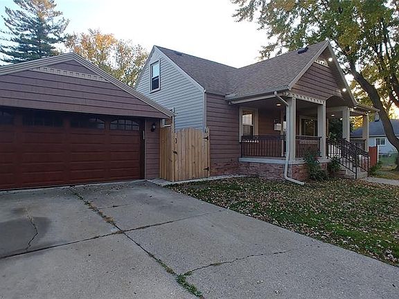 3rd image of 25559 Princeton St