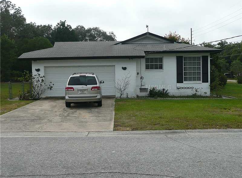 1st image of 1223 N Powers Dr