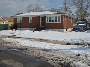 76 Roma Ave, Staten Island, NY 10306