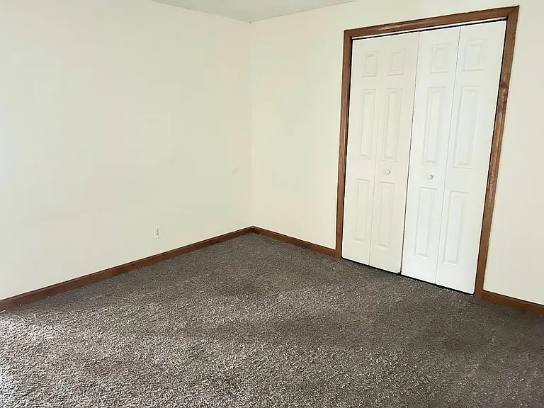 15 Grant St #7 — Photo 5