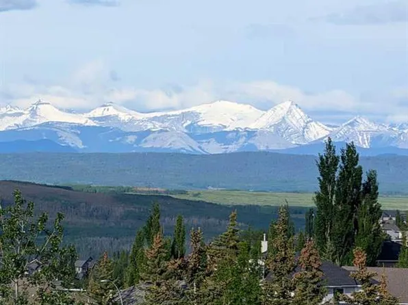 271 N Sienna Park Vw SW, Calgary, AB T3H 3L2