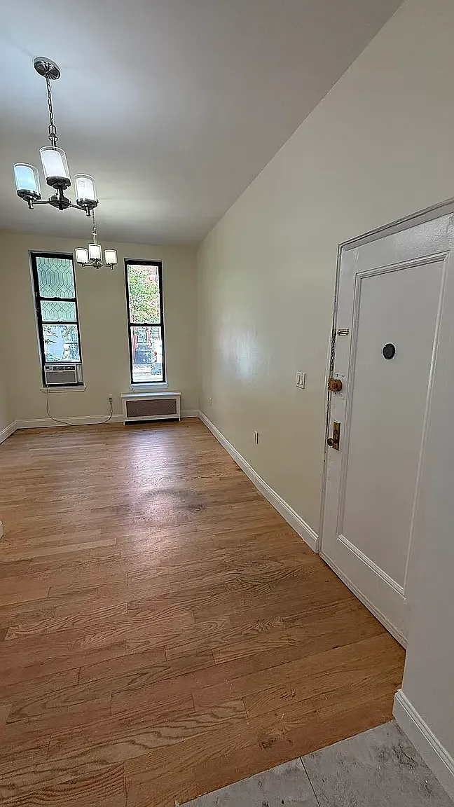 416 East 78th Street — Photo 4