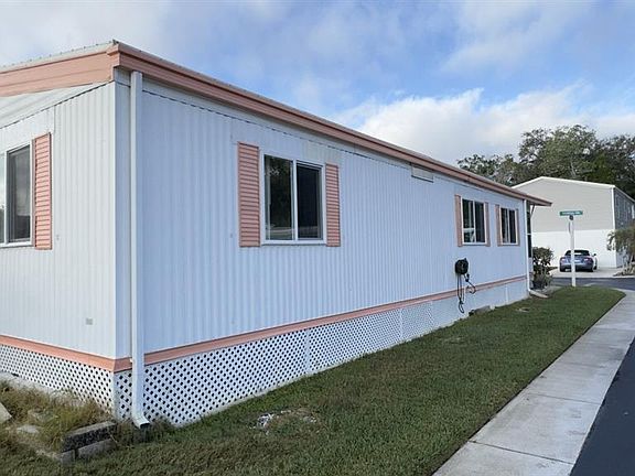 3rd image of 10928 Federal Dr