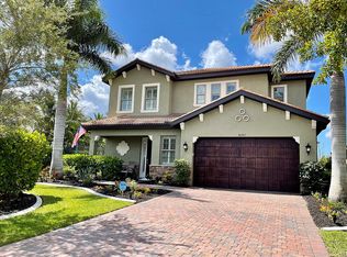 8701 Westwood Oaks Pl, Fort Myers, FL 33908