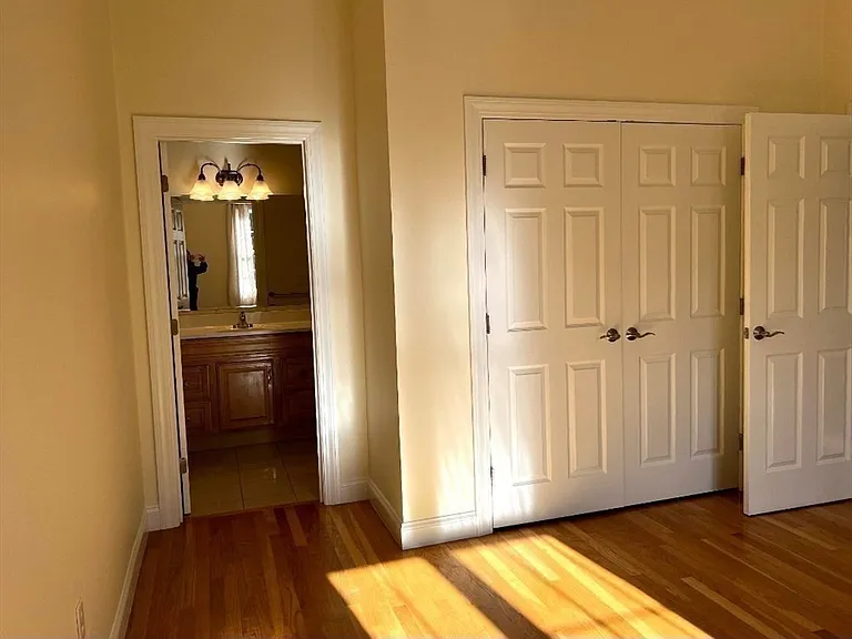 207 John Scott Blvd #B — Photo 13