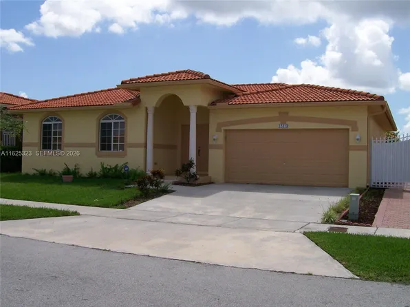 12414 SW 213th St, Miami, FL 33177