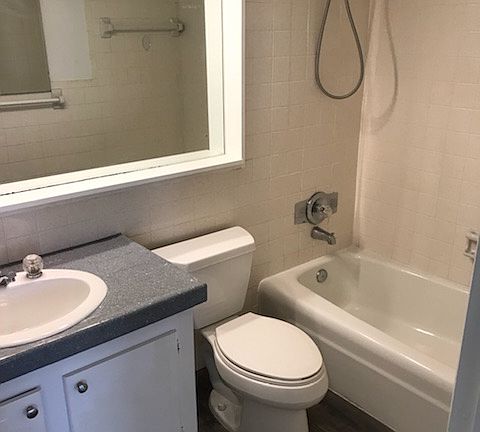 4th image of 1201 SE 2nd Ct APT 412