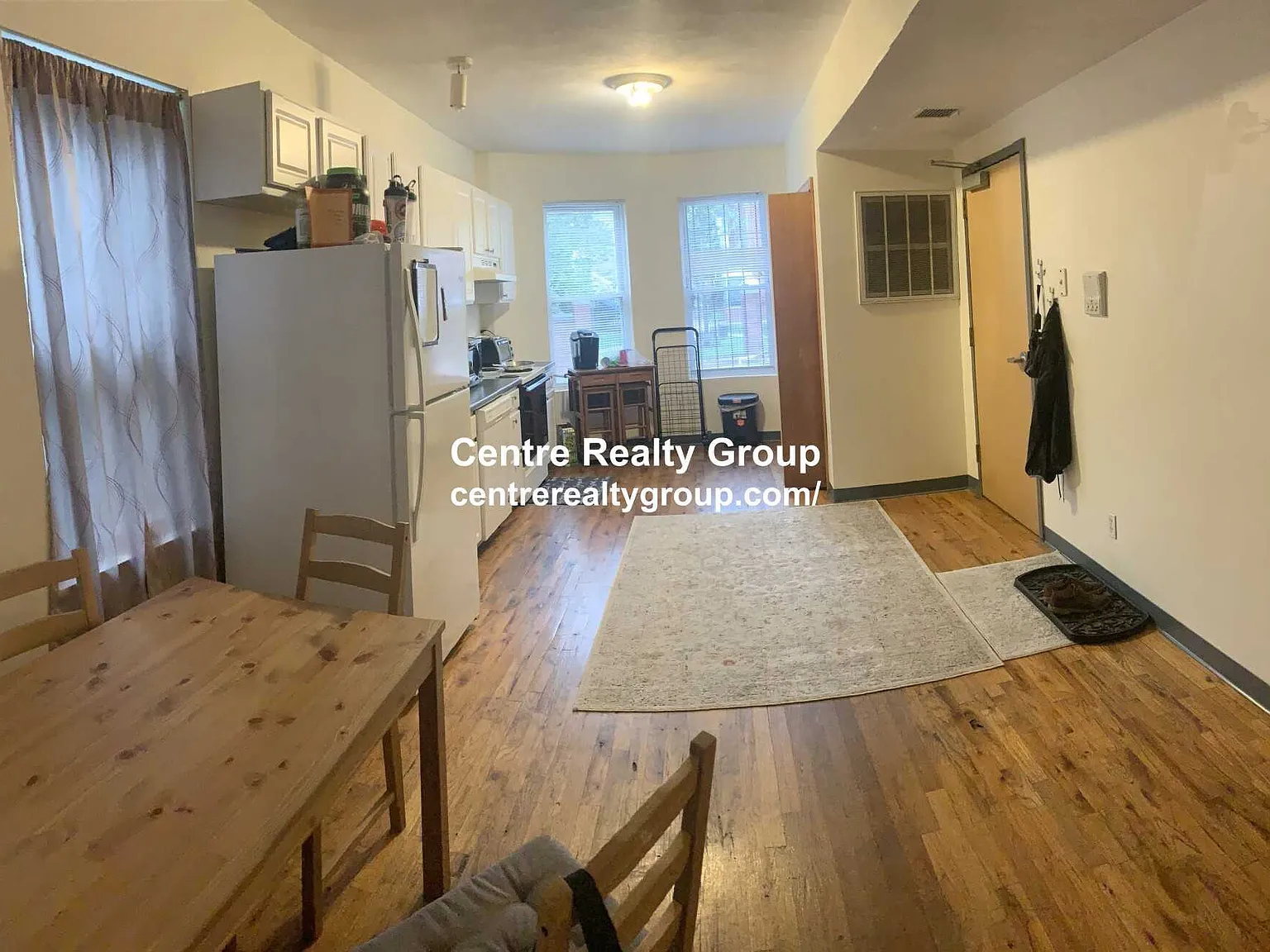 2 bed, $2,800 — Photo 3
