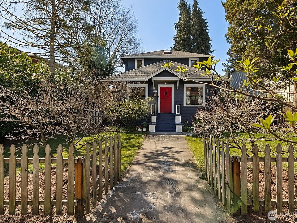 1st image of 749 N 76th St